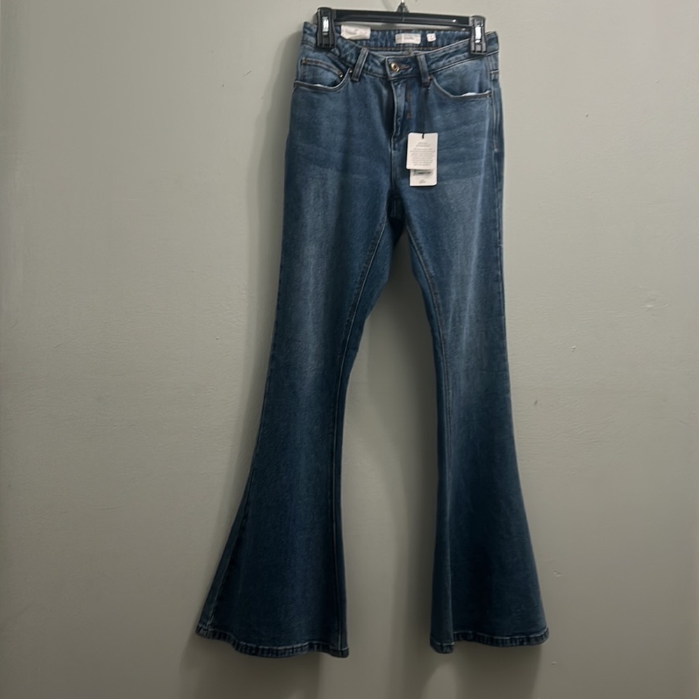 NWT A LOVES A HIGH RISE EXTREME FLARE JEANS - Picture 5 of 6